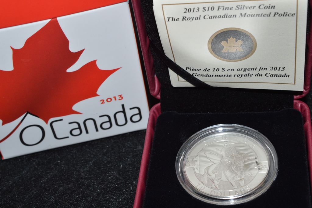 2013 $10 RCMP O Canada 0.999 1/2oz Fine Silver Coin