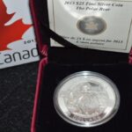 2013 Canada $25 Fine Silver O Canada Series Polar Bear with Cubs 1oz Coin